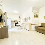 Laureliving - - Residenza Marino