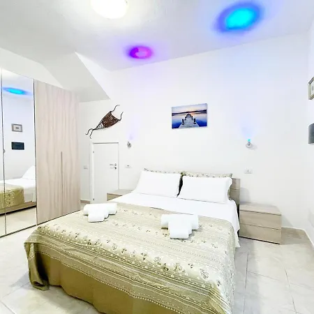 Pgs Immobiliare Srls Residenza Marino Bilocale In Centro Storico *