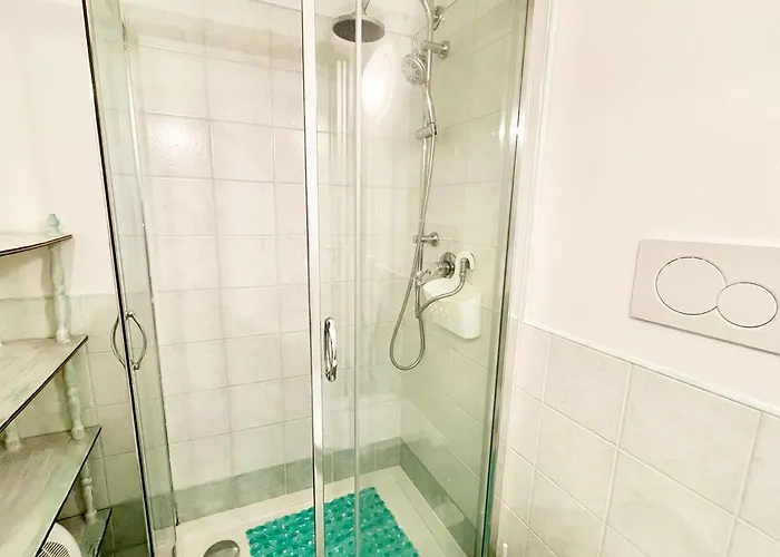 Laureliving - Holiday Home - Residenza Marino Apartment
