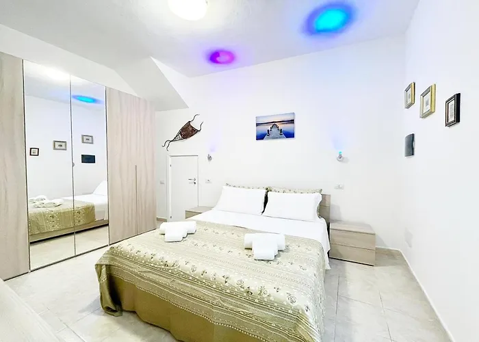 Laureliving - Holiday Home - Residenza Marino *