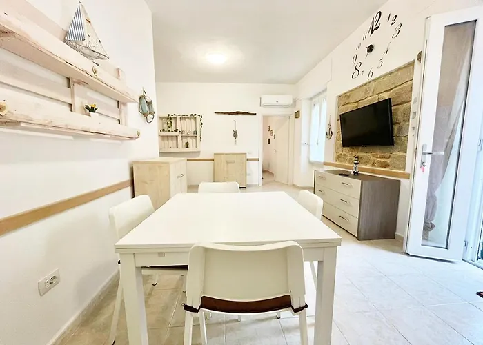 Laureliving - Holiday Home - Residenza Marino * La Maddalena